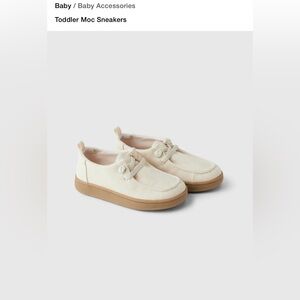 GAP toddler moc sneakers size 7 NIB NWT